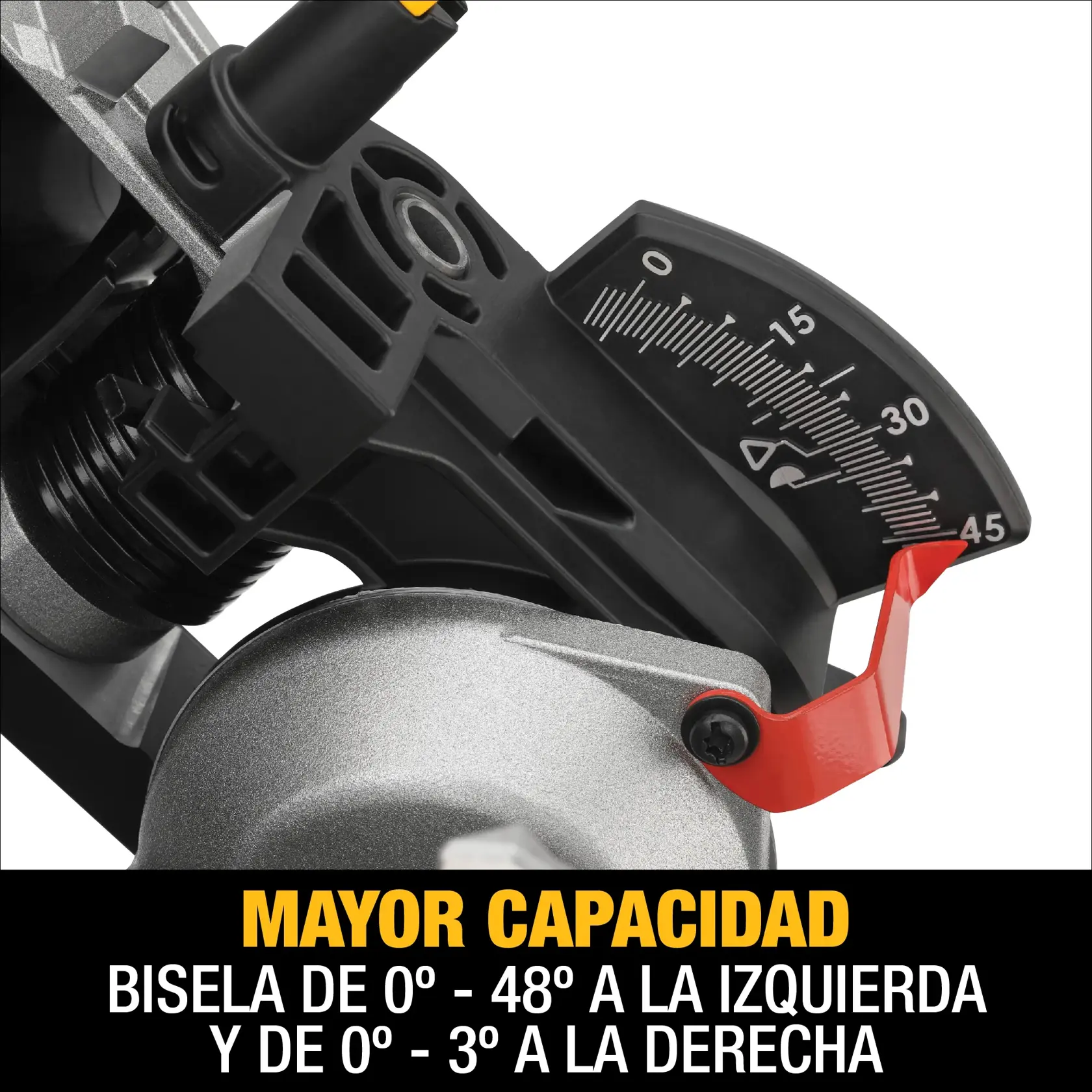 Primer plano de un indicador de ángulos de la sierra ingletadora DEWALT con marcas de 0 a 45 grados y un indicador rojo. El texto indica mayor capacidad, bisela de 0° a 48° a la izquierda y de 0° a 3° a la derecha.