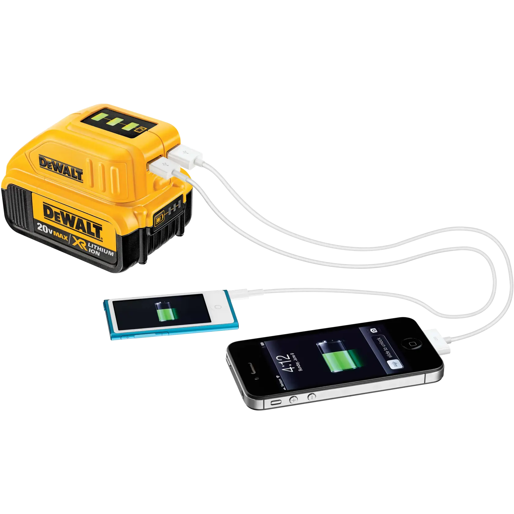 Una batería de iones de litio DEWALT 20V MAX XR con dos cables USB conectados, cargando un teléfono inteligente y un reproductor multimedia portátil.